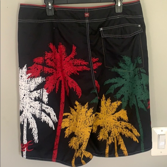 Swim trunks - Picture 2 of 2